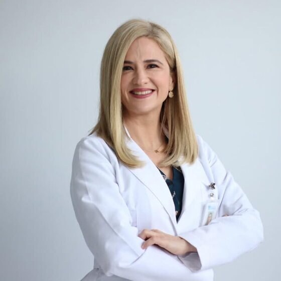 Dra. Yarlene Ramírez, médico intensivista, Centro de Especialidades GEOMED Health Center